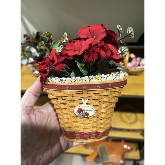 Longaberger May Series Mini Geranium Basket Combo Flowers Tie-on Collectors club - Picture 1 of 4
